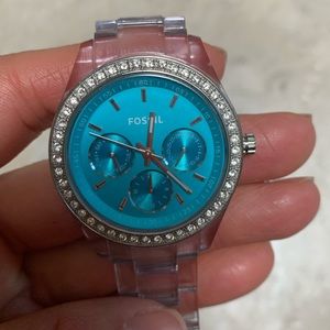 ✨Women’s fossil watch ✨